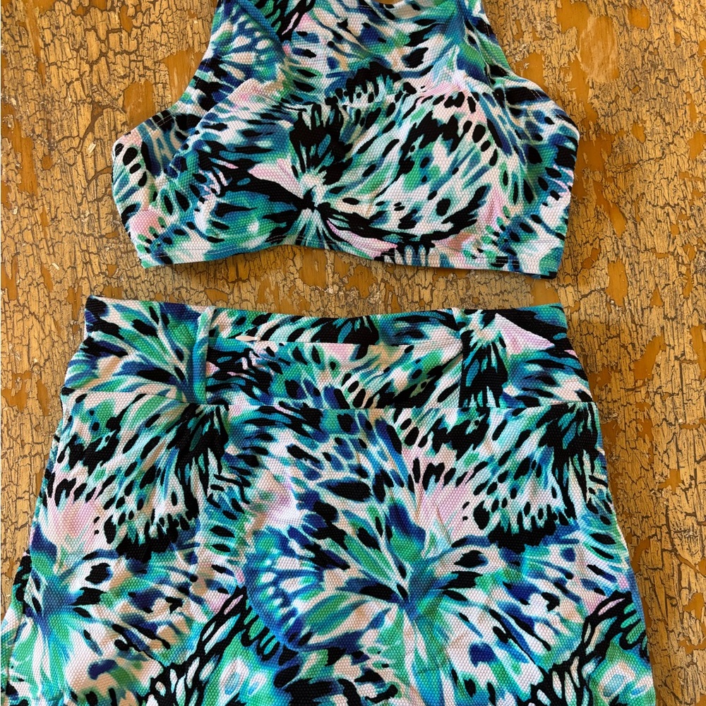 Tommy Bahama blue tie-dye bikini set 💙 island cays halter top + skort swimsuit S